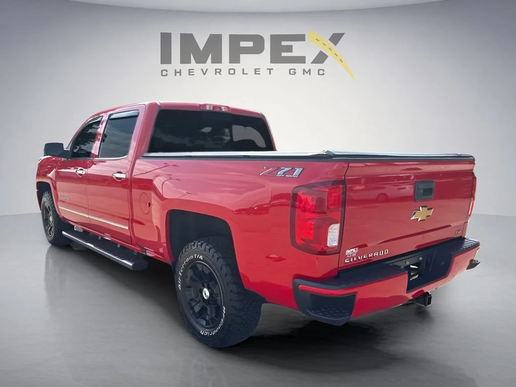 Used 2018 RED HOT Chevrolet LTZ image 3