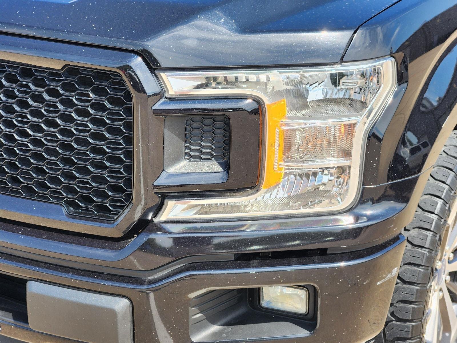 Used 2019 Agate Black FORD  image 7