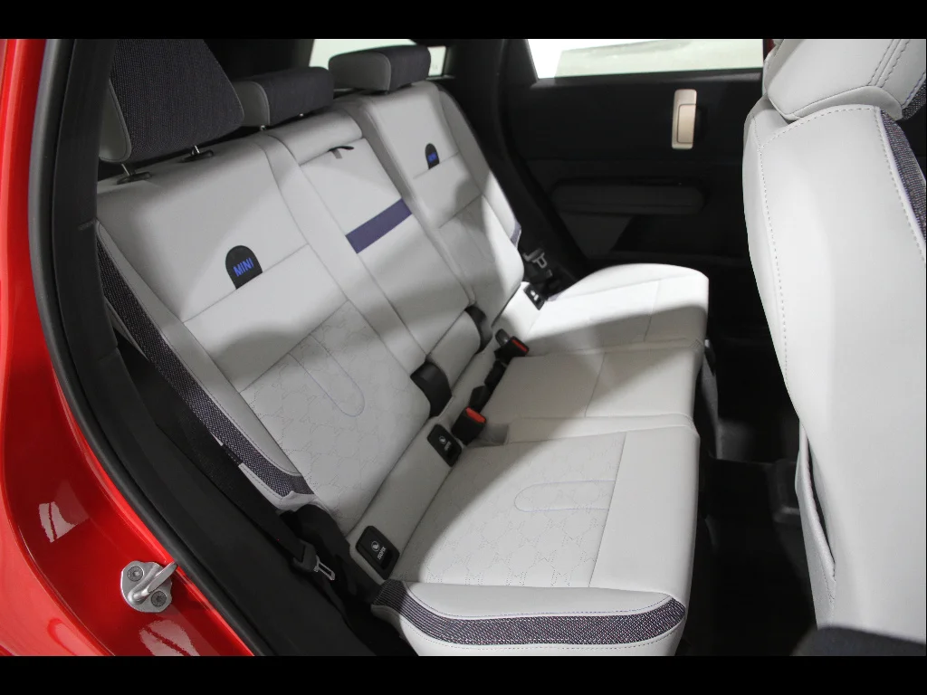 Used 2026 Chili Red II MINI S ALL4 image 20