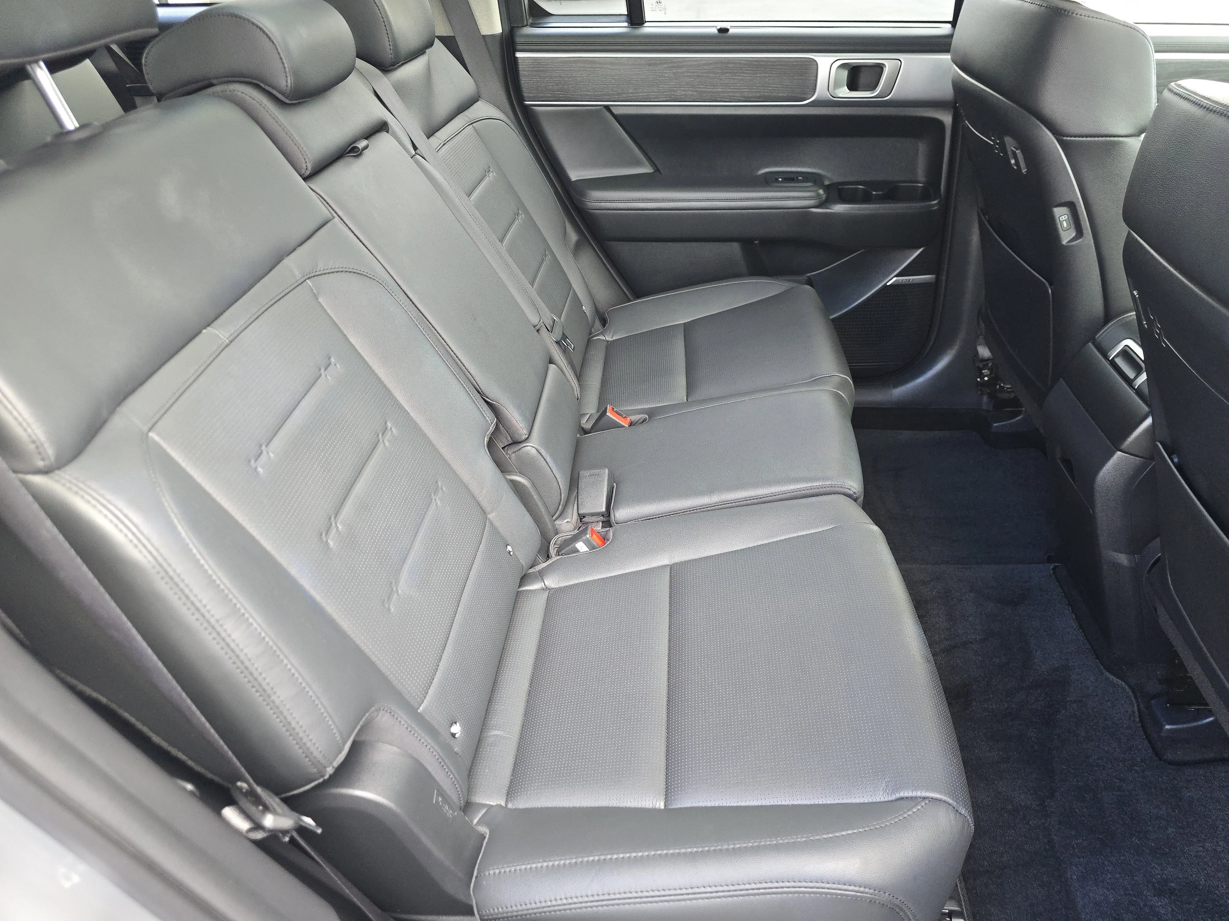 Used 2024 Hampton Gray Hyundai Limited image 20