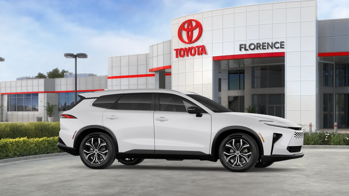 New 2026 Oxygen White Toyota XLE image 45