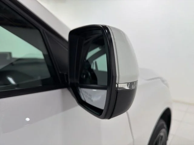 2025 Acura RDX Base - Photo 26