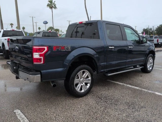 Used 2019 Blue Ford XLT image 4