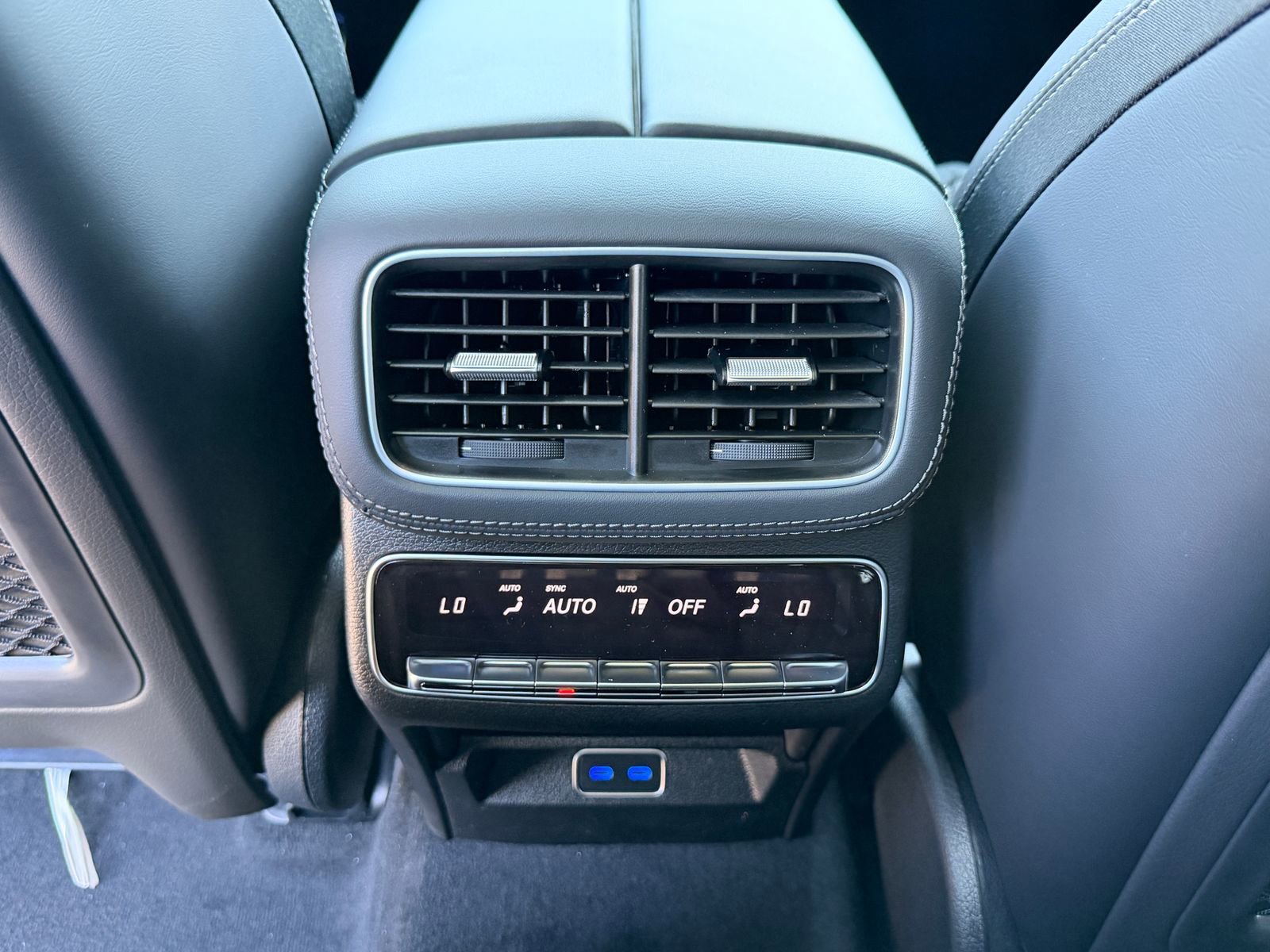 New 2026 MANUFAKTUR Ireland Green Mercedes-Benz GLE 63 S AMG® image 42