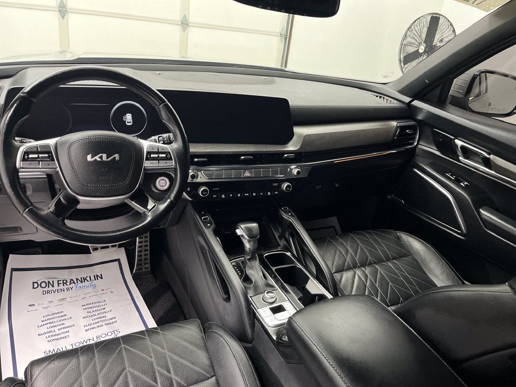 Used 2024 Gray Kia SX X-Line image 14