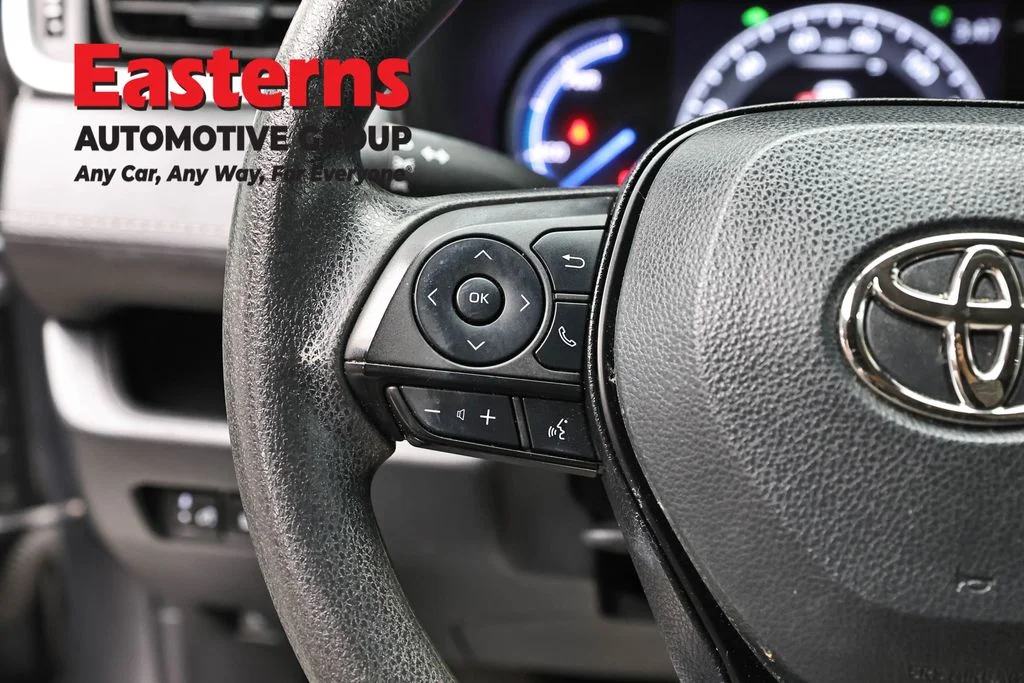 Used 2023 Gray Toyota LE image 14