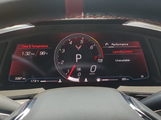 Used 2024 White Chevrolet Stingray image 27