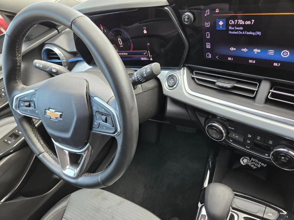 Used 2025 Red Chevrolet LT image 30