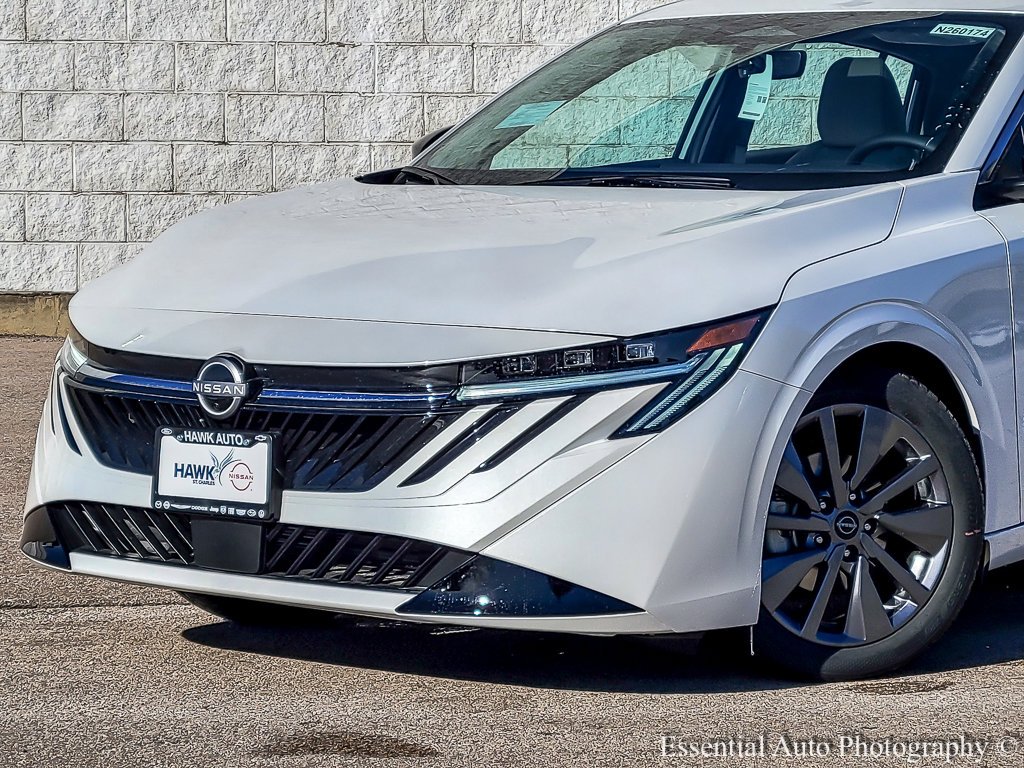 New 2026 Aspen White Tricoat Nissan SL image 2