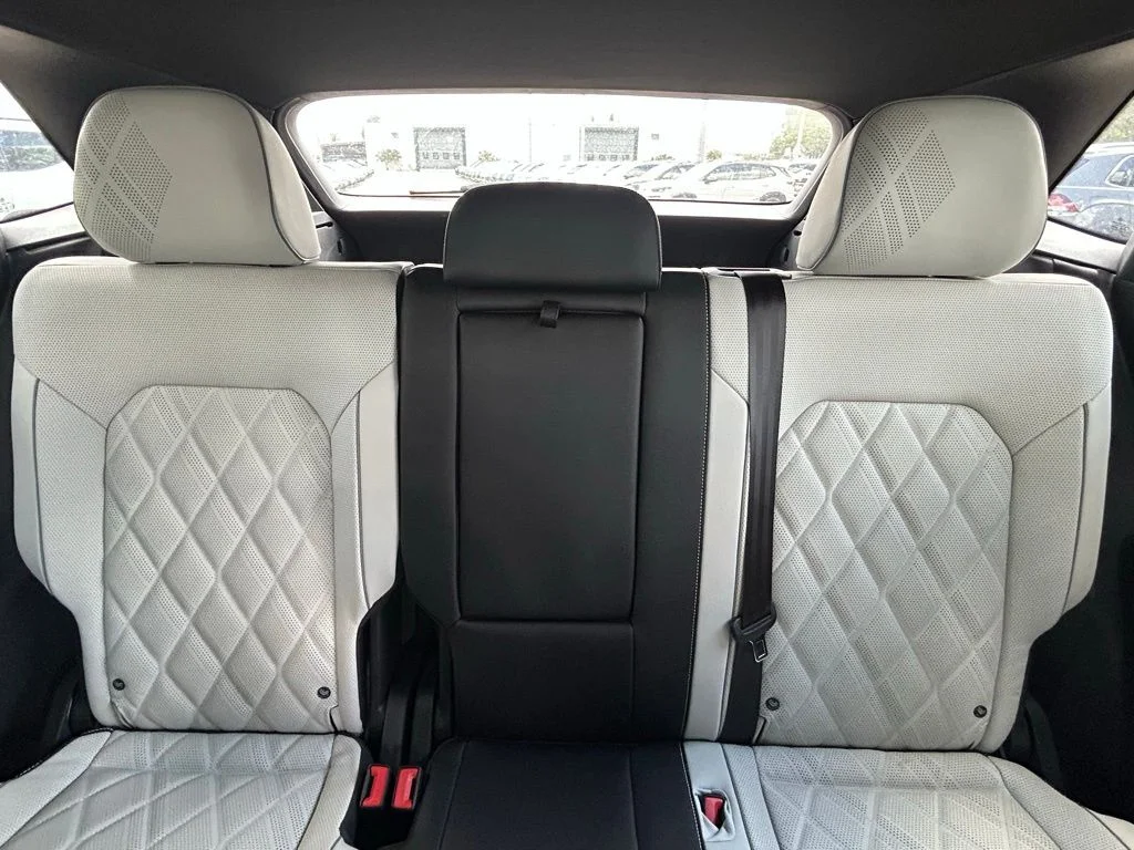 2026 Volkswagen Atlas Cross Sport SEL Premium R-LINE - Photo 14