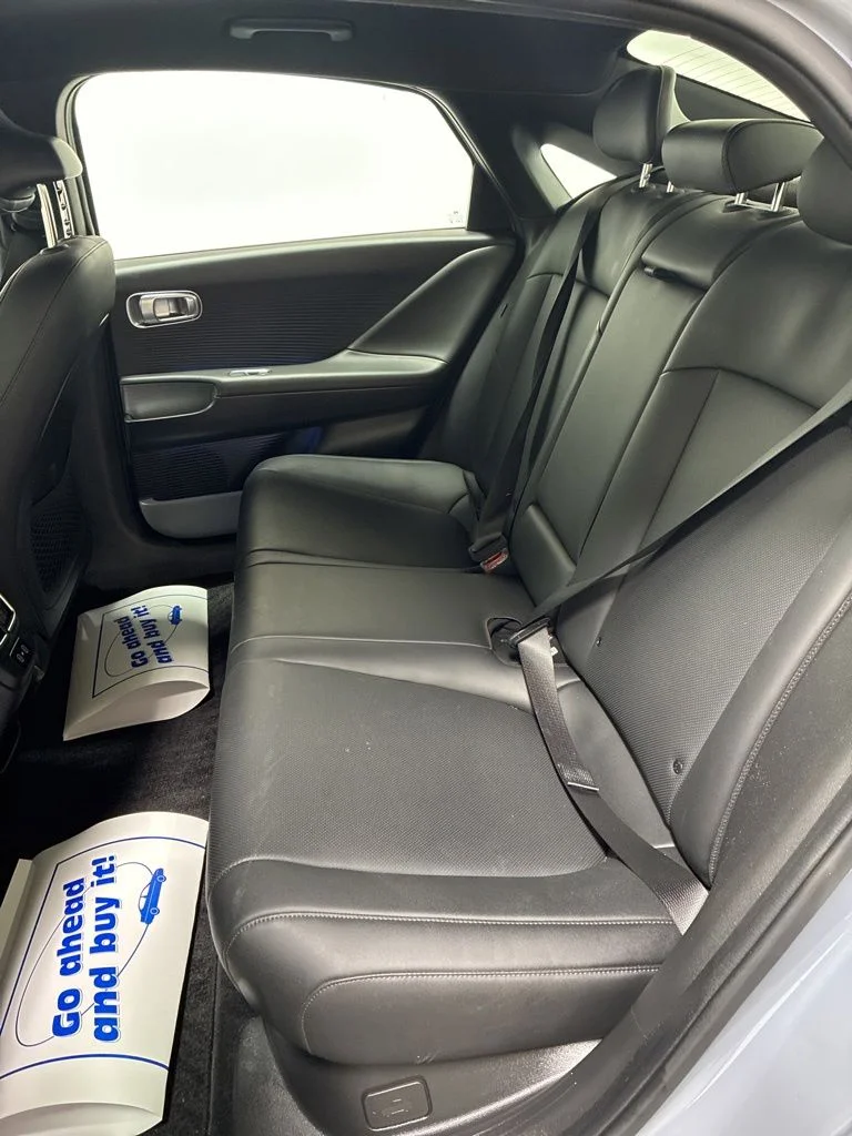 Used 2024 Blue Hyundai SEL image 23