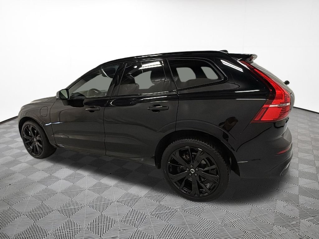 Used 2024 Black Volvo Ultimate image 11