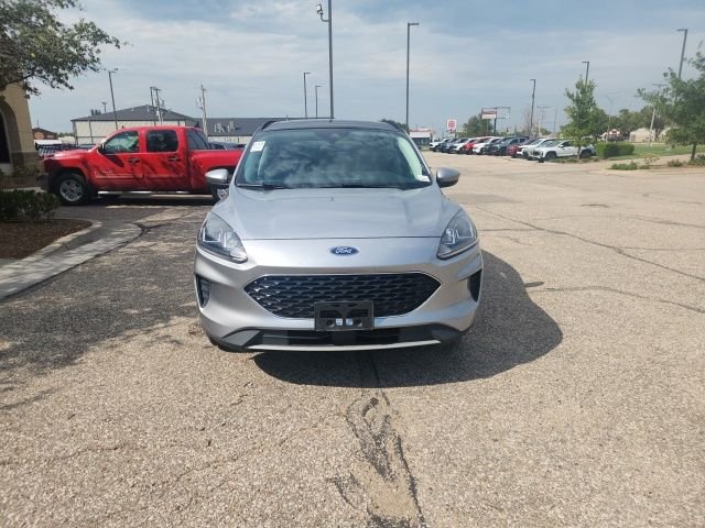 Used 2021 Silver Metallic Ford SE image 4