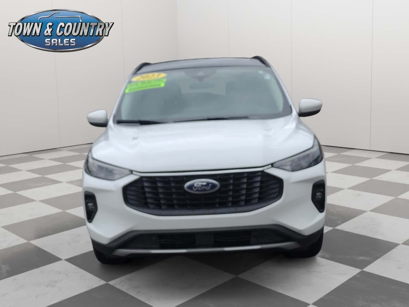 Used 2023 Ford Escape PHEV with VIN 1FMCU0E18PUA24807 for sale in Quinnesec, MI
