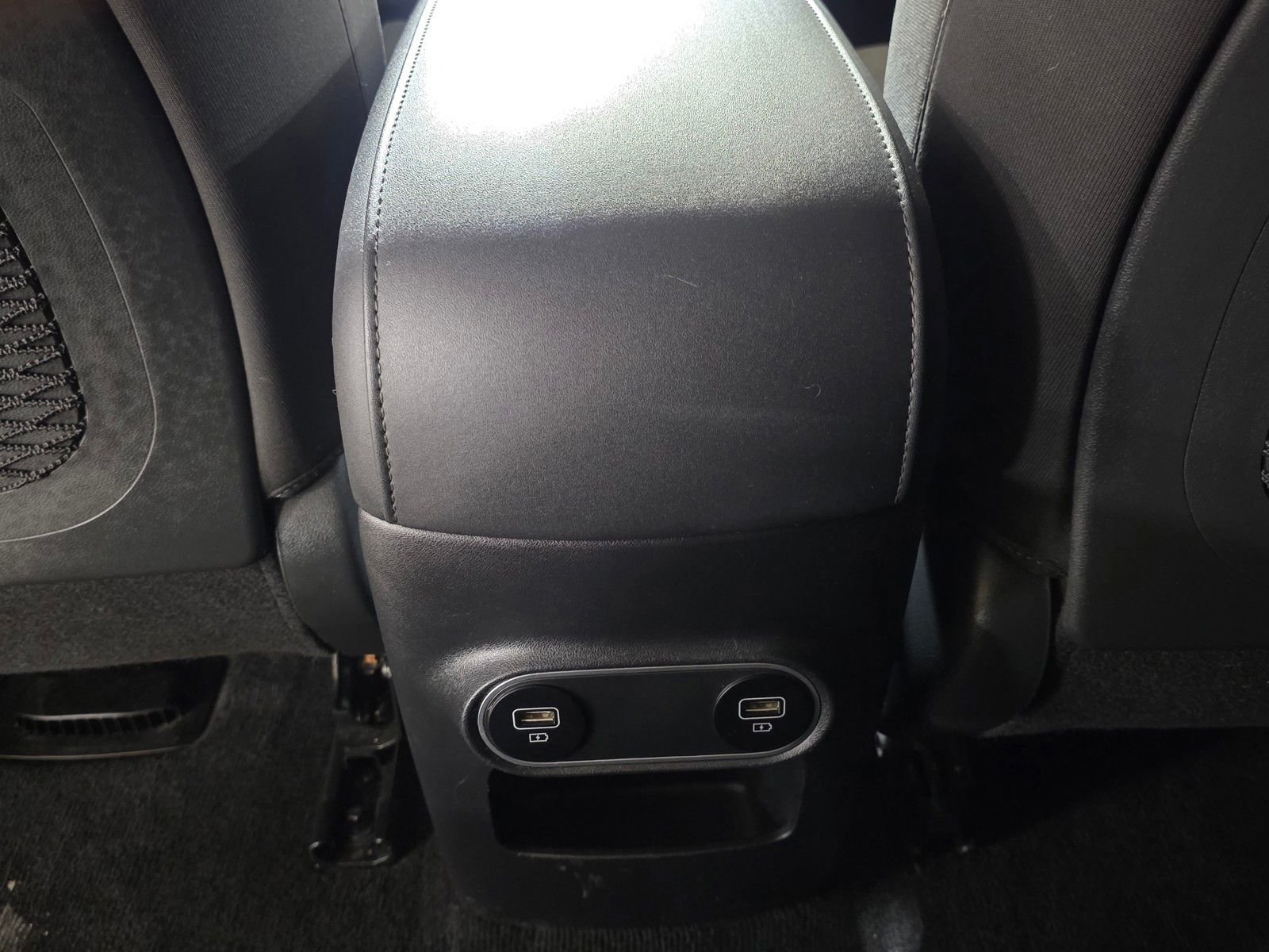 Used 2022 Atlas White Hyundai SE image 16