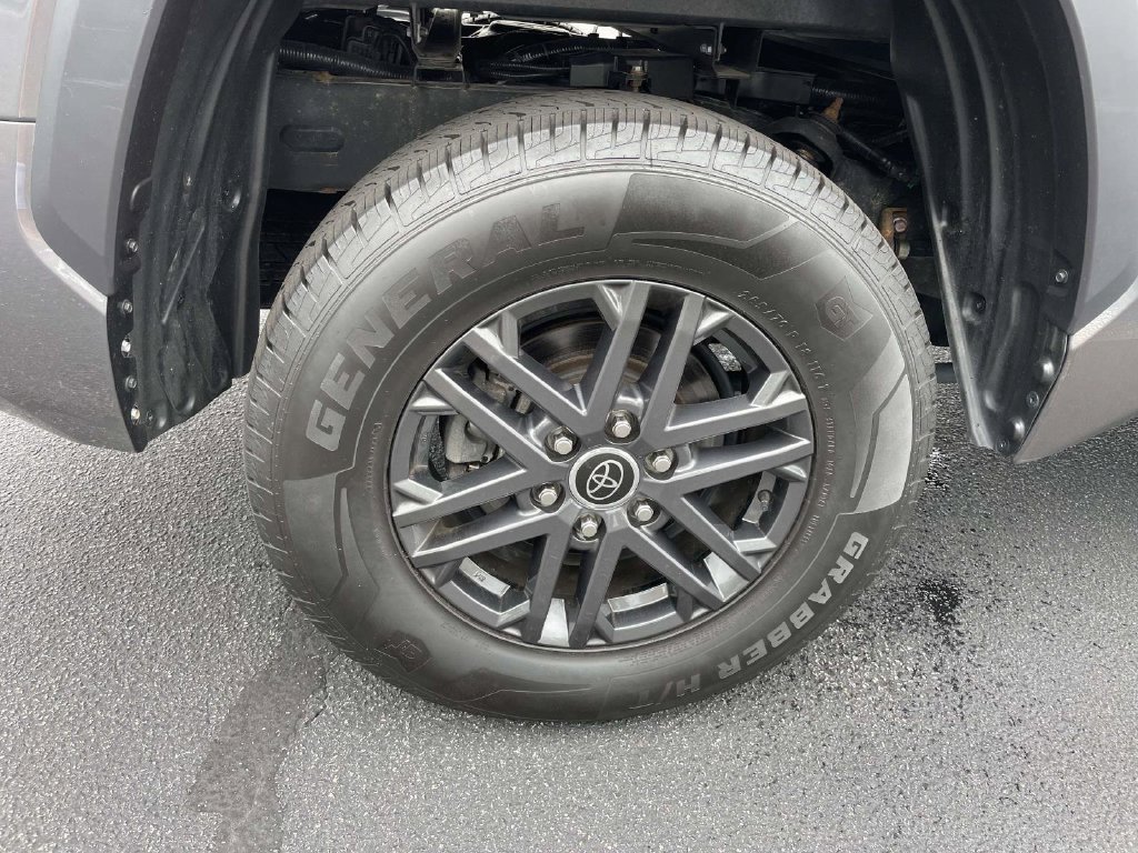 2023 Toyota Tundra SR5 - Photo 8