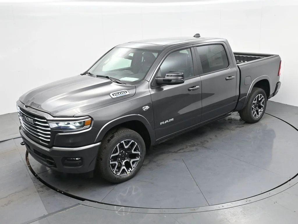 New 2026 Granite Crystal Metallic Clear-Coat Exterior Paint RAM Laramie image 21