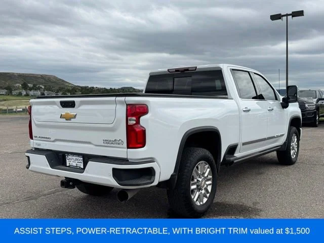 Used 2024 Summit White Chevrolet High Country image 6