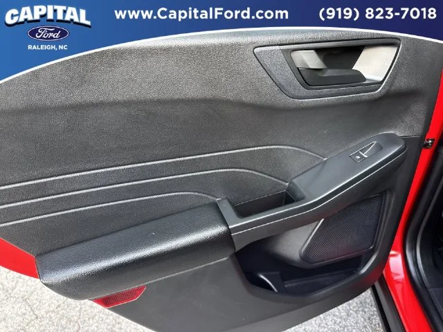 Used 2024 Red Ford Active image 17