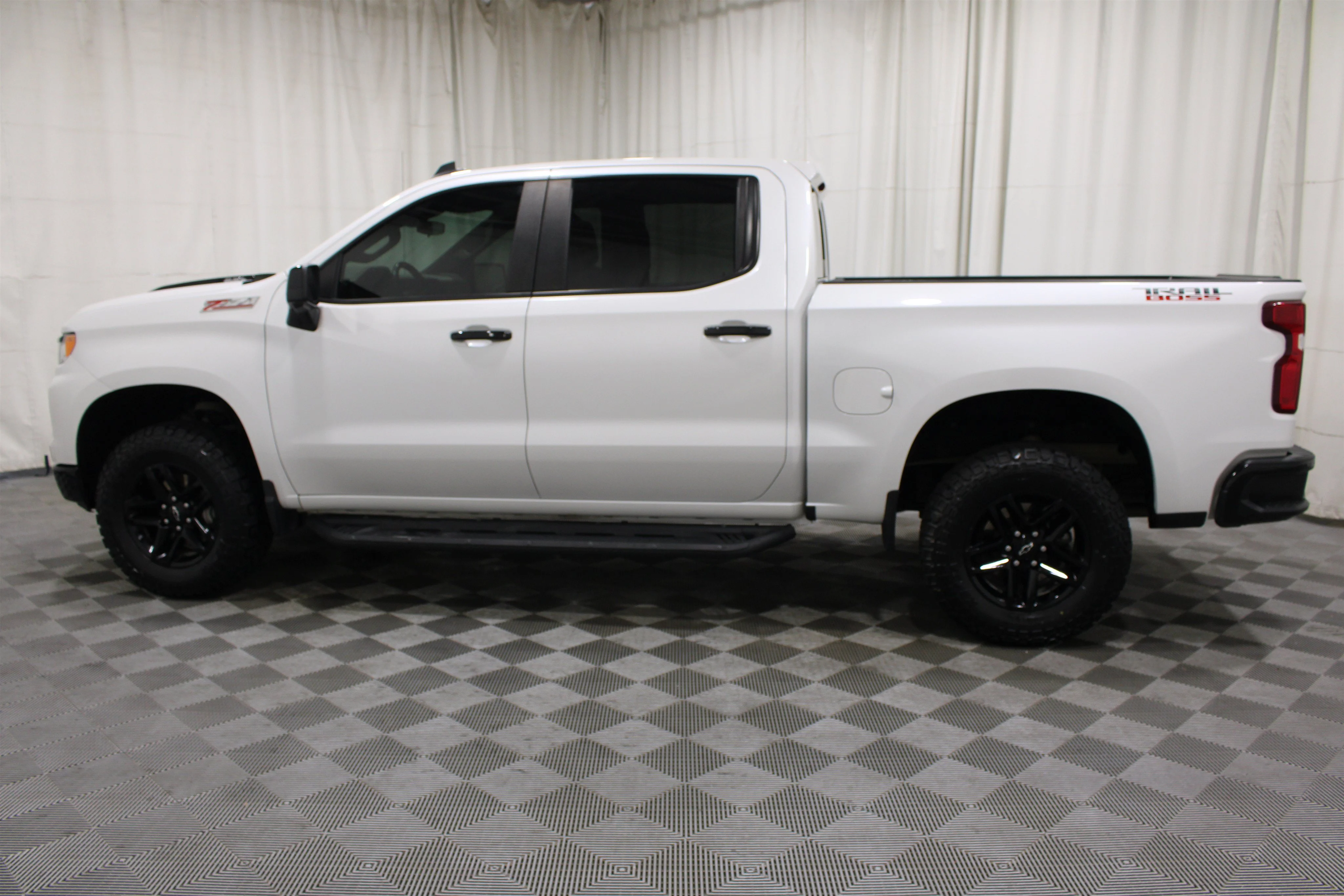 2024 Chevrolet Silverado 1500 LT Trail Boss - Photo 33