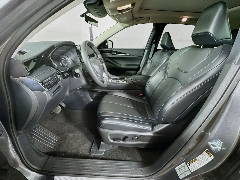 Certified Used 2023 Gray INFINITI PURE image 25