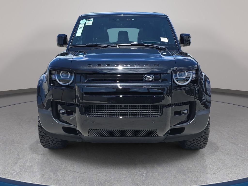 New 2026 Santorini Black Land Rover S image 2