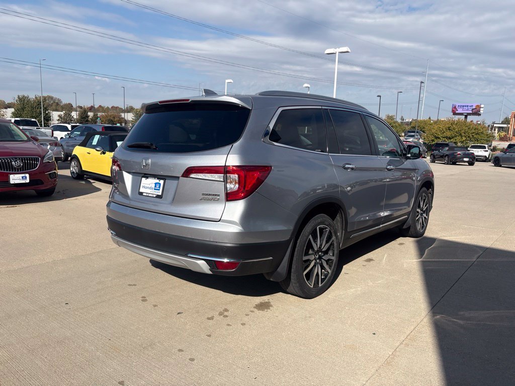 Used 2022 Silver Honda Touring 7 Passenger image 5