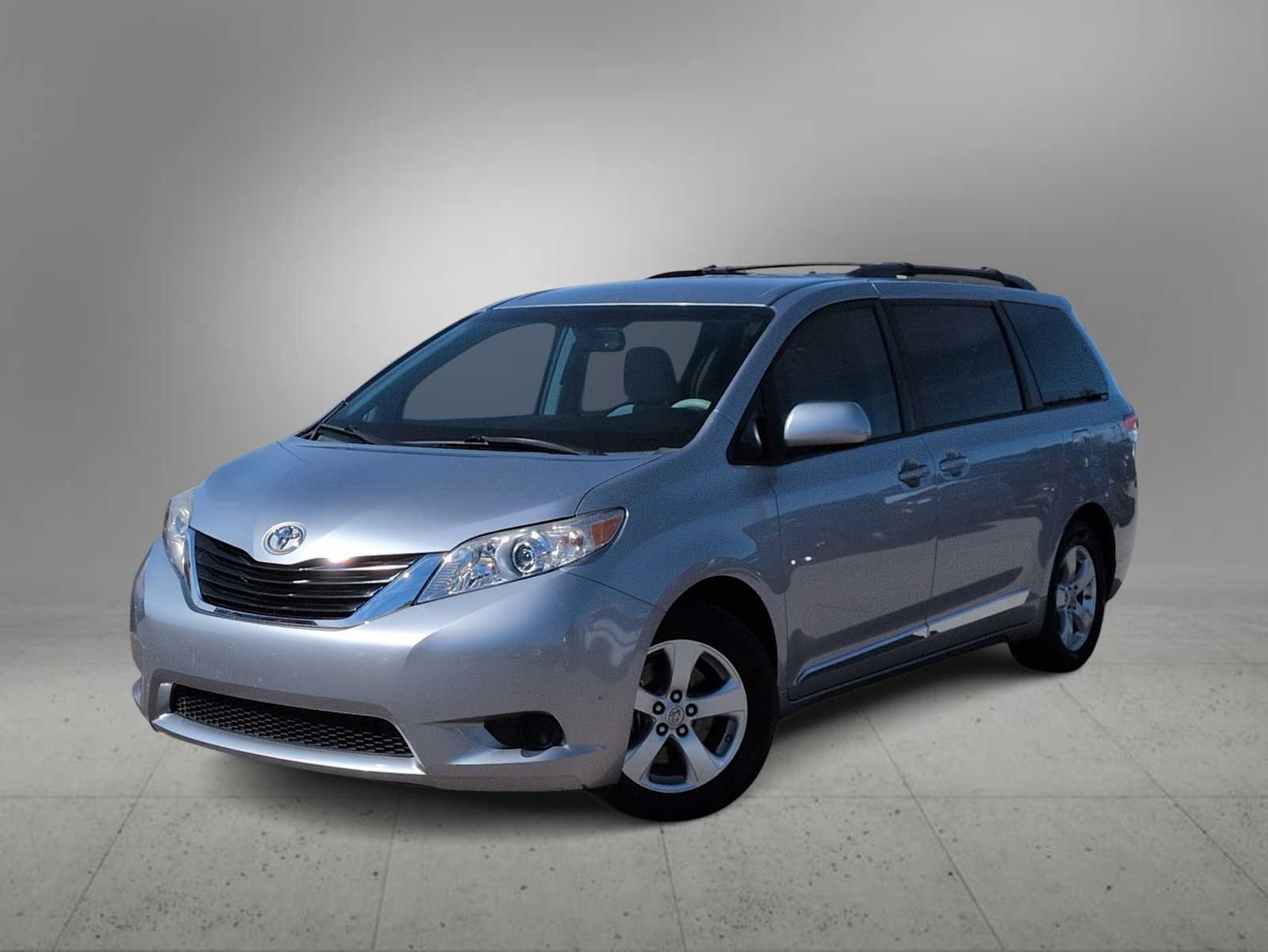 2013 Toyota Sienna LE