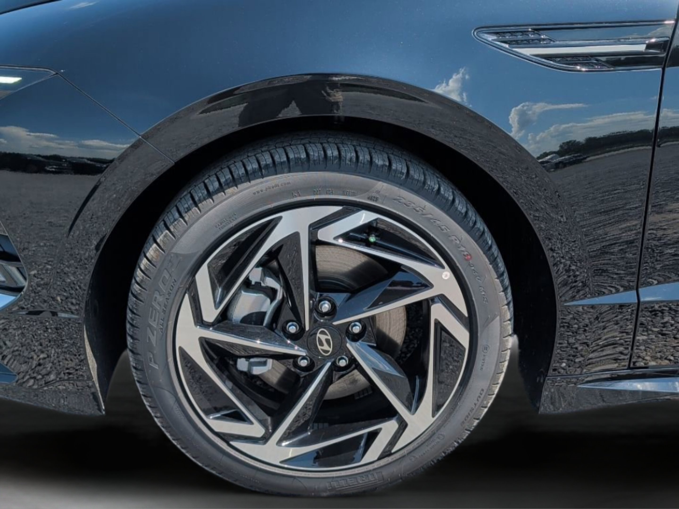 New 2026 Abyss Black Hyundai SEL Sport image 43