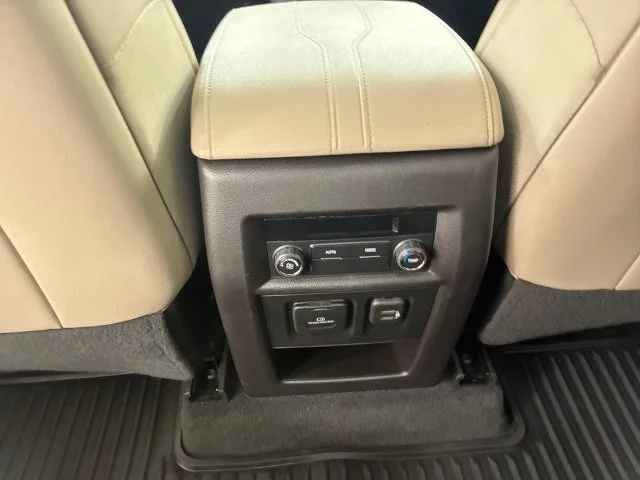 Used 2022 White Chevrolet LT Leather image 19