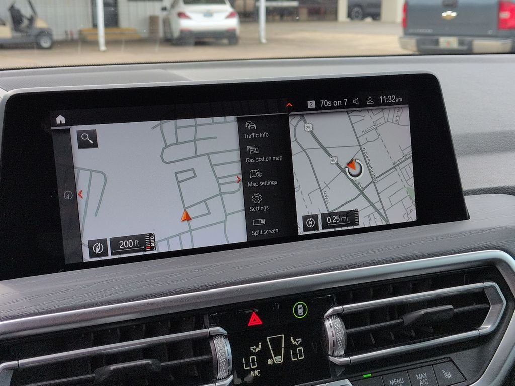 Used 2024 Gray BMW xDrive30i image 19