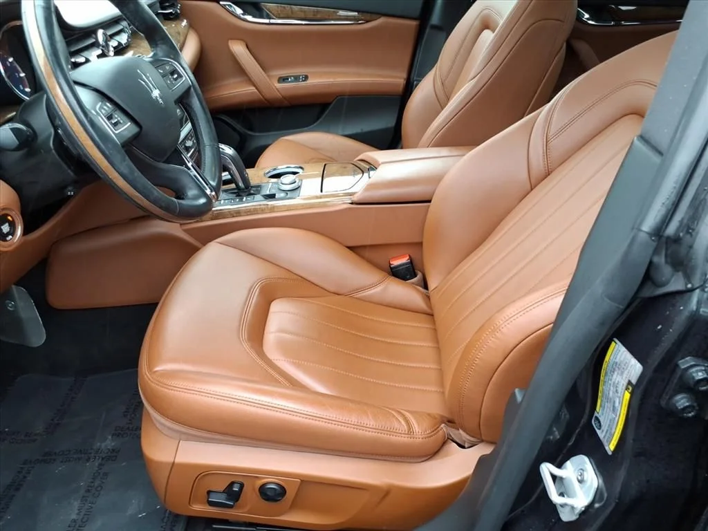 Used 2020 Black Maserati S Q4 image 14