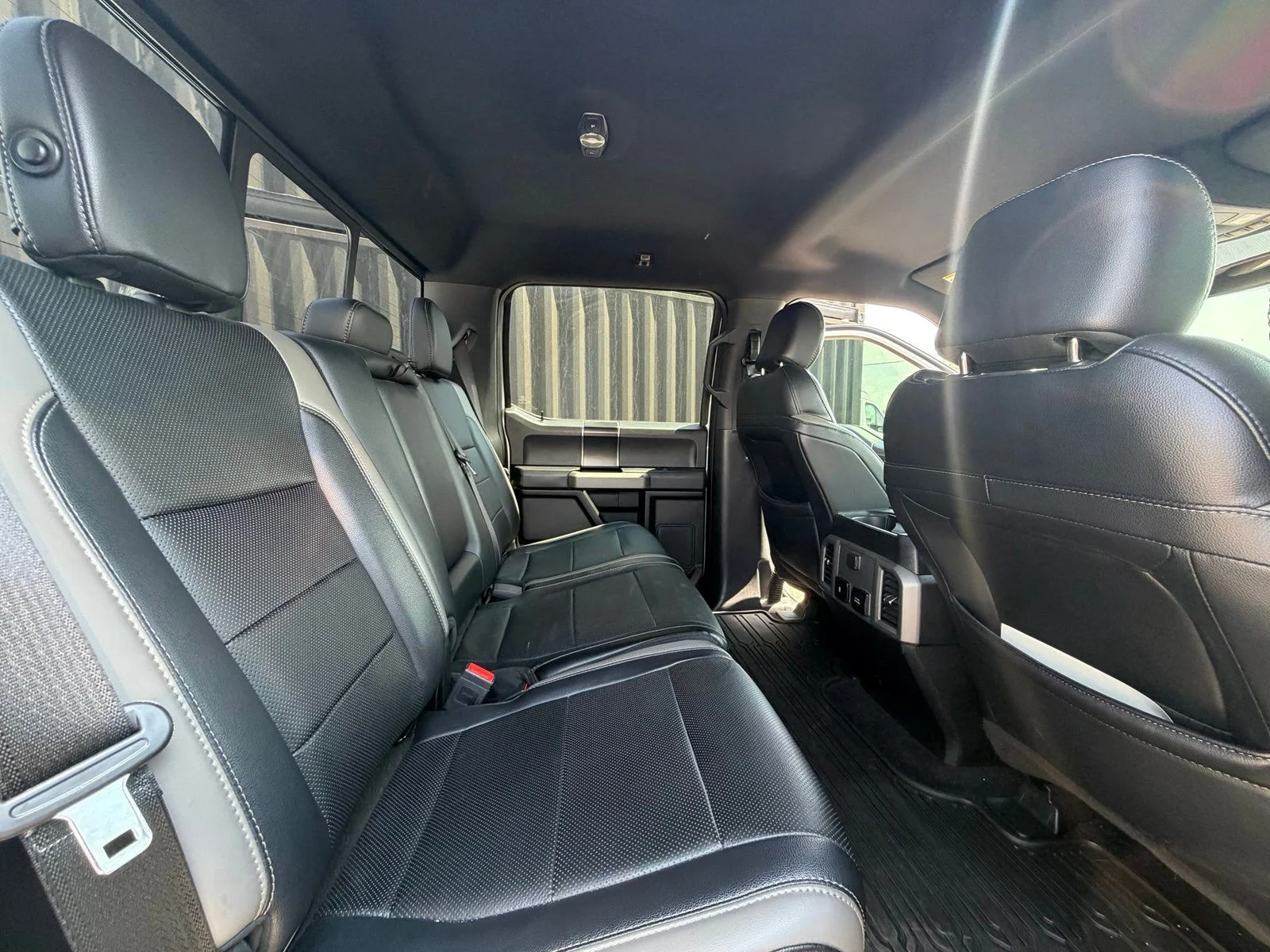 Used 2018 White Ford Raptor image 17