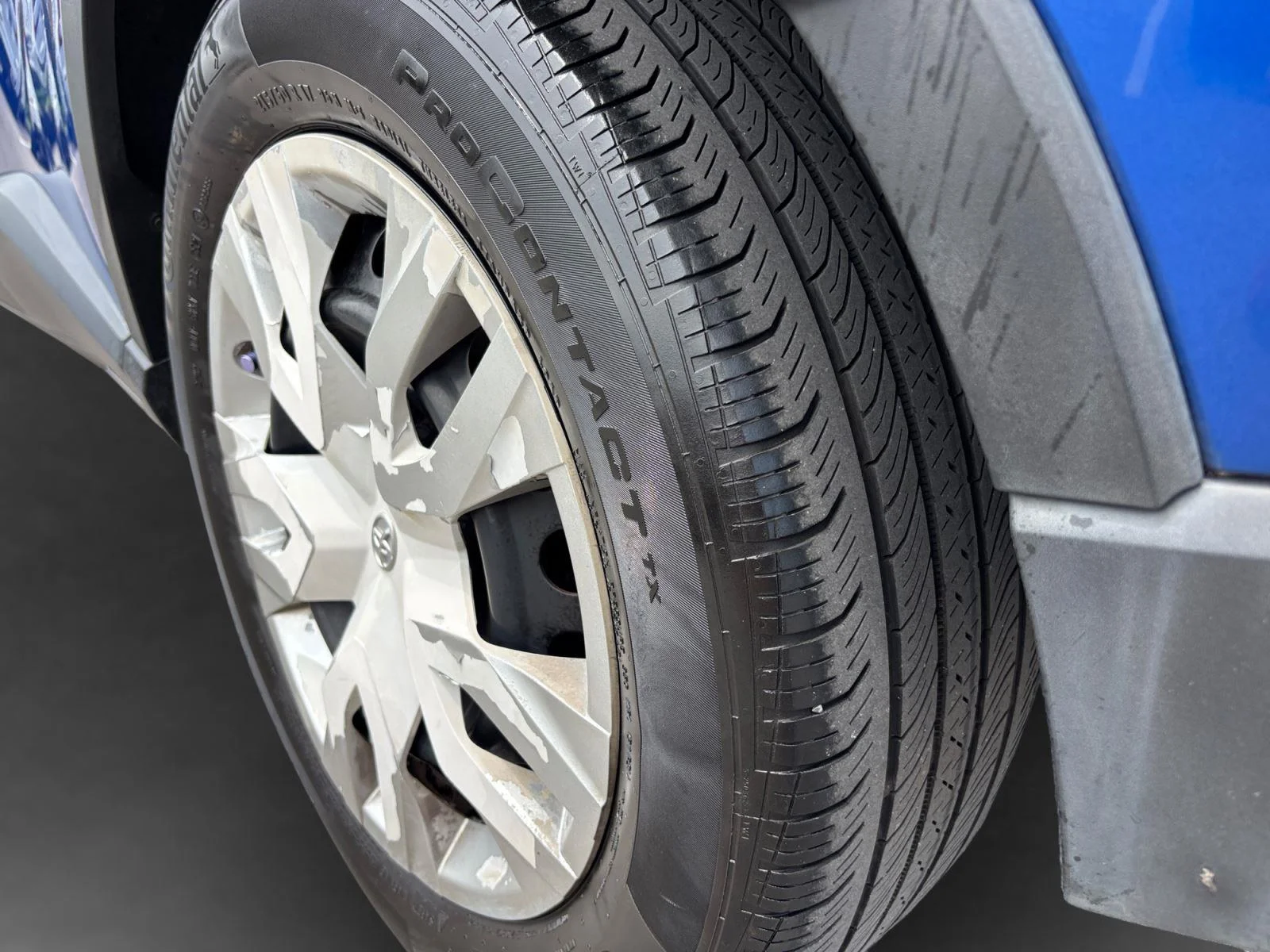 Used 2020 Blue Eclipse Metallic Toyota LE image 52