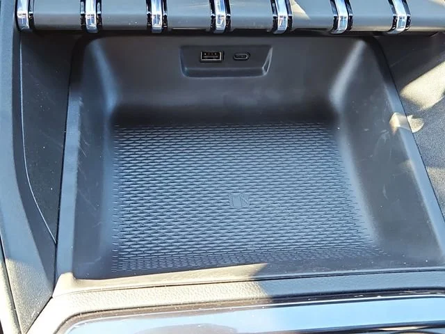 2026 GMC Terrain AT4 - Photo 27