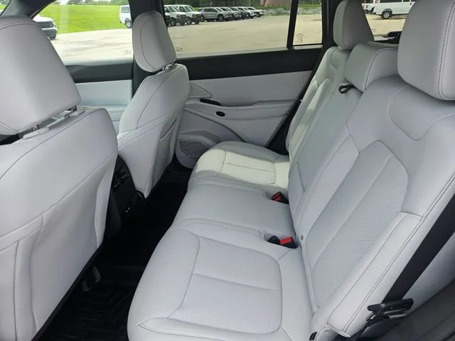 Used 2026 Silver Jeep Limited image 25