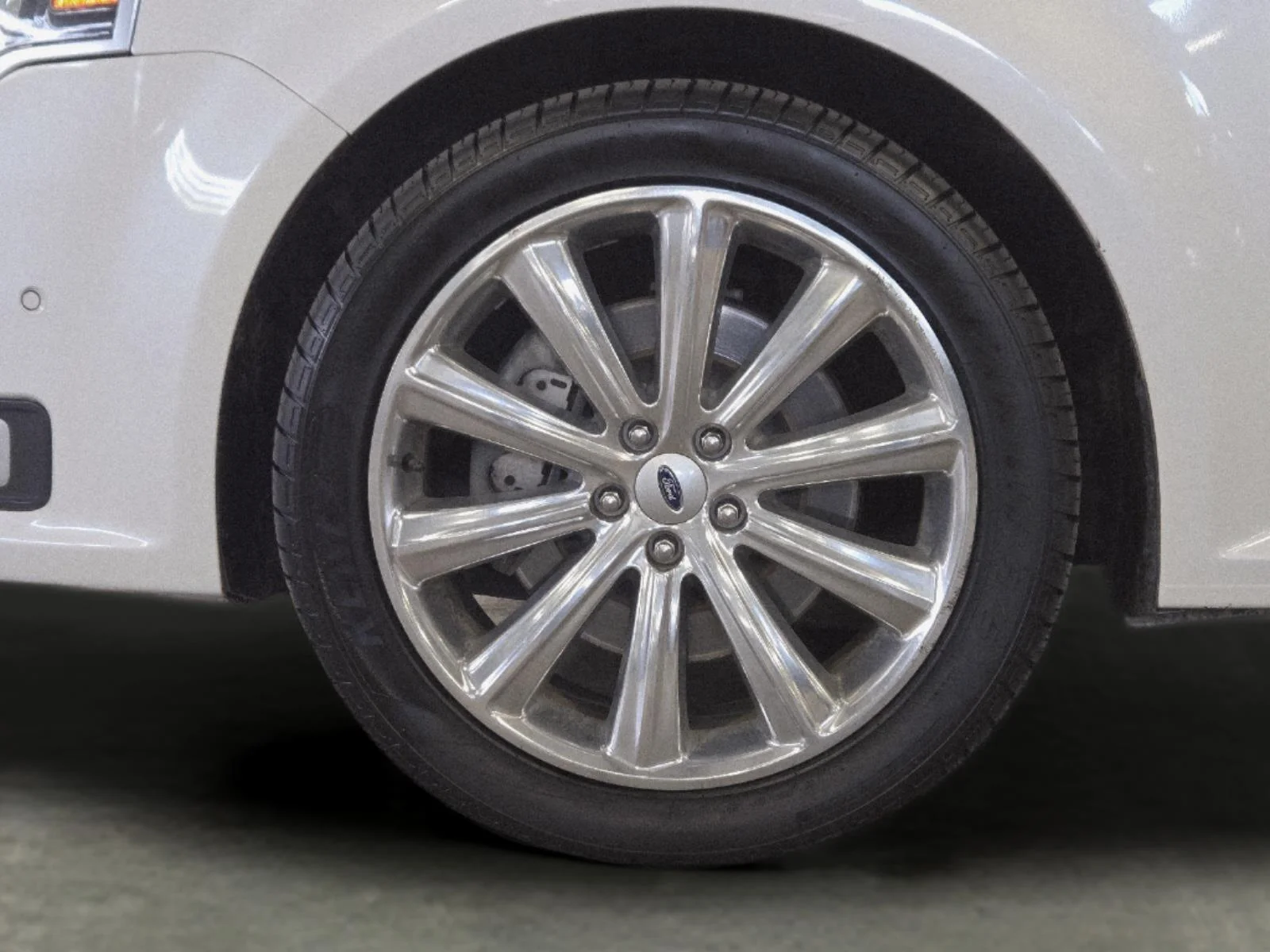 Used 2019 White Platinum Metallic Tri-Coat Ford Limited EcoBoost image 58
