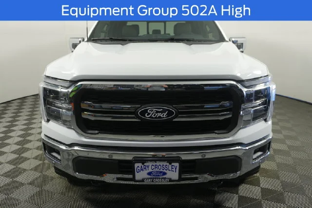 New 2026 Oxford White Ford Lariat® image 3