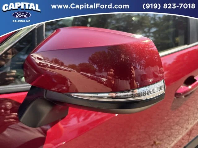 Used 2025 Red Toyota XLE Premium image 12