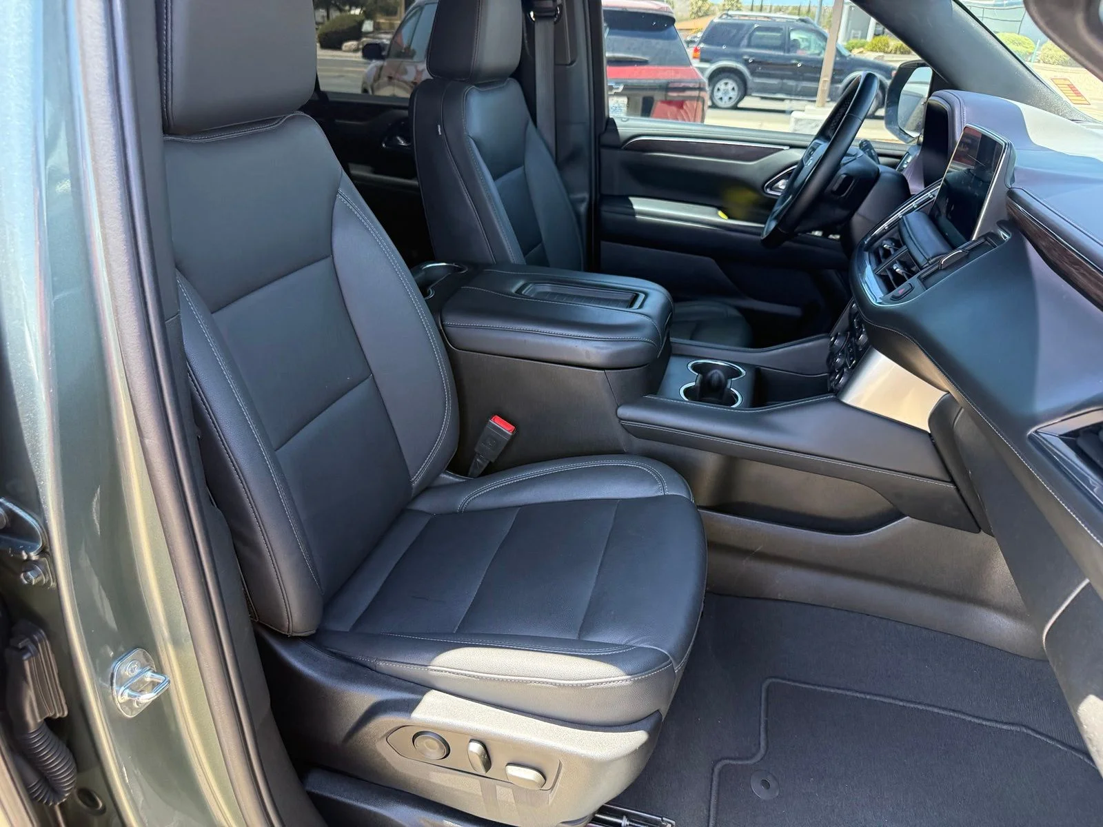 2023 Chevrolet Tahoe LT - Photo 34