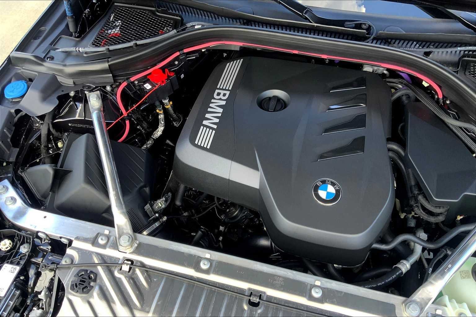 Used 2026 Dark Graphite Metallic BMW 30 xDrive image 17
