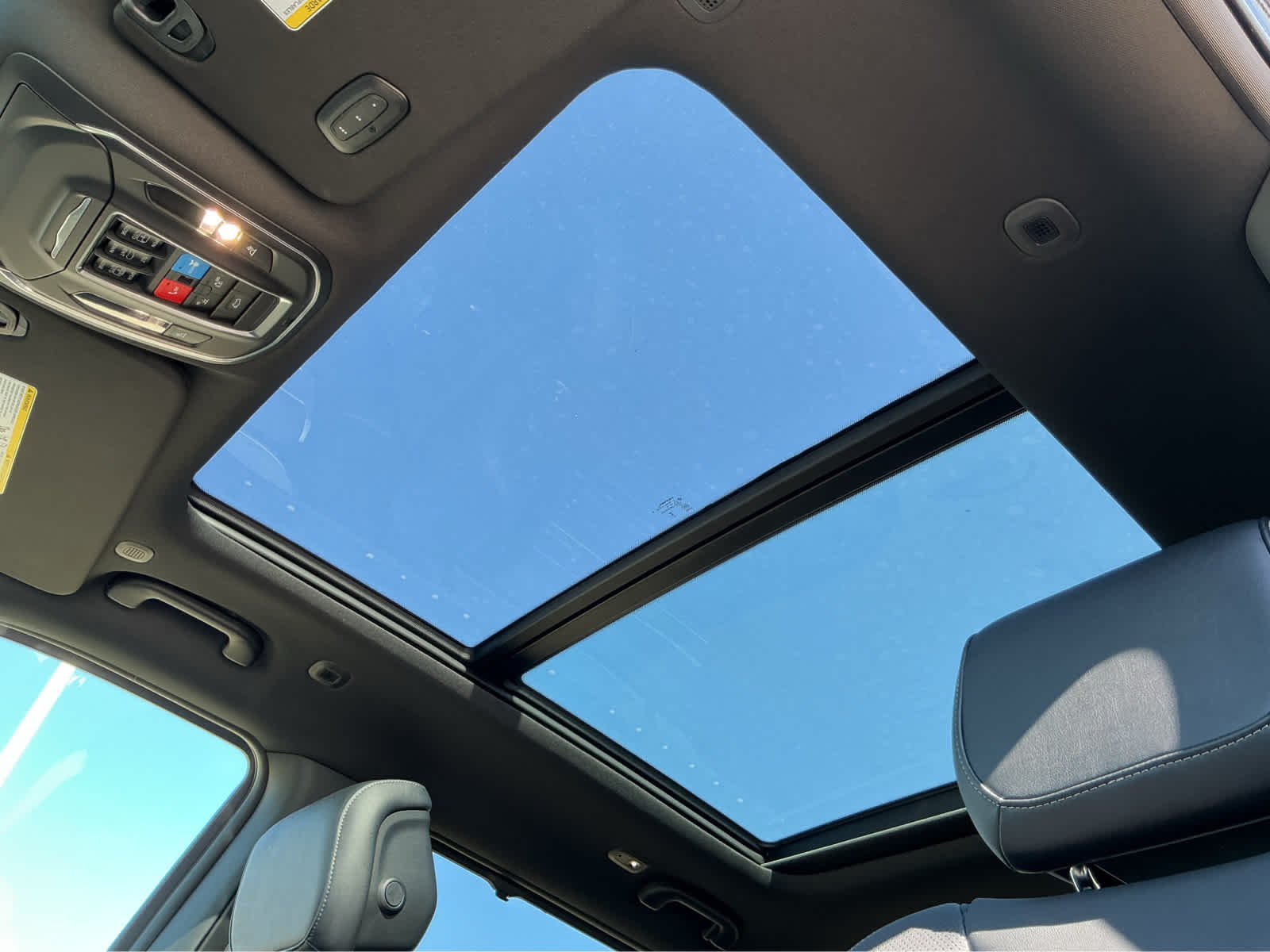 New 2026 High Gloss Black Exterior Paint Jeep Limited Reserve image 14