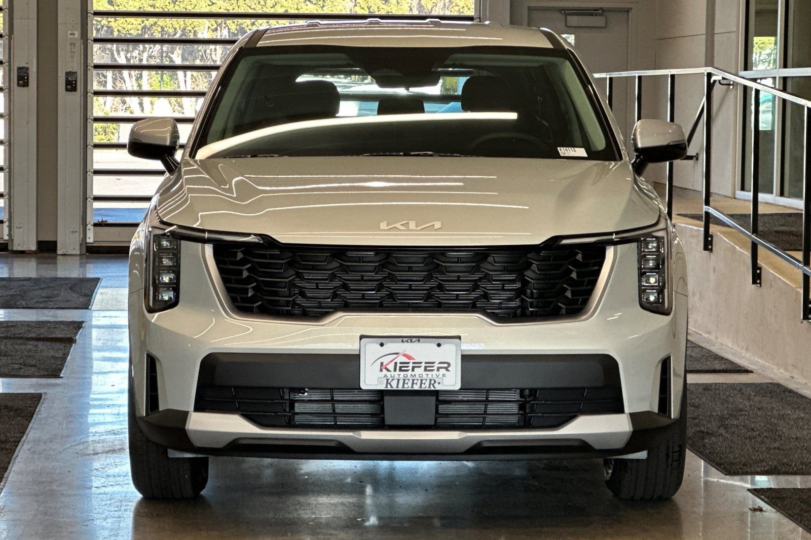 New 2026 Ivory Silver Kia LX image 5