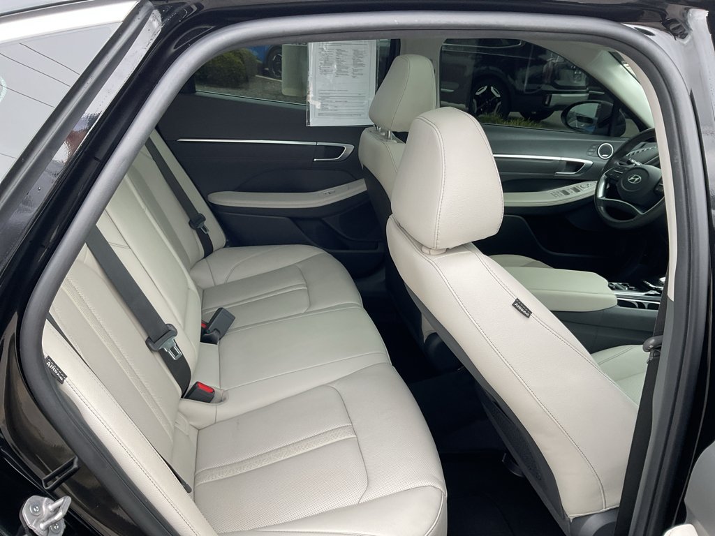 Used 2023 Onyx Black Hyundai Limited image 15