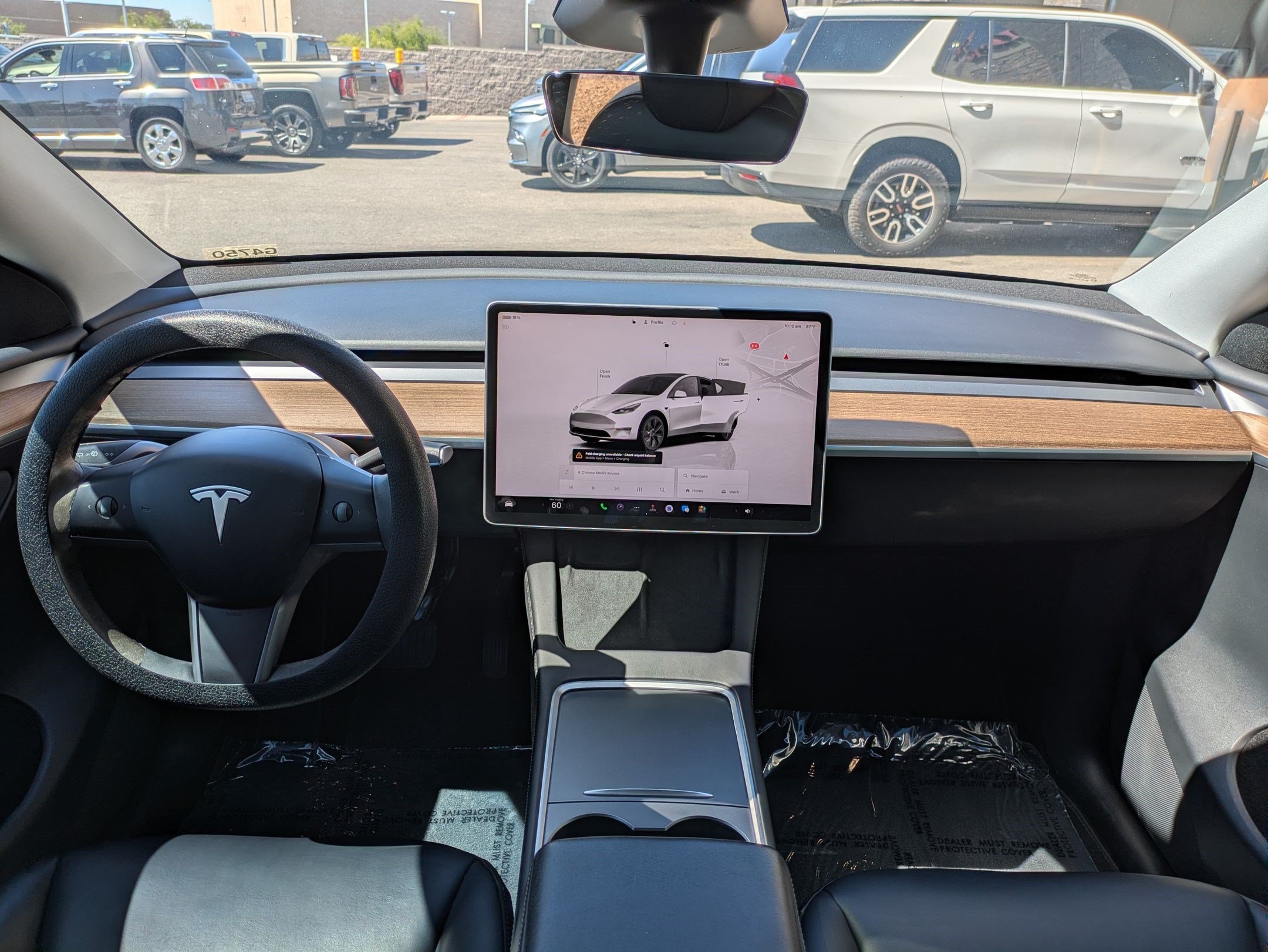 Used 2024 White Tesla Long Range Single Motor Rear-Wheel Drive image 22