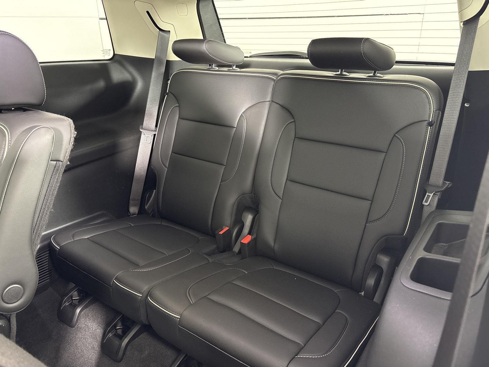 Used 2021 Summit White GMC Denali image 17