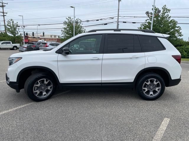 Certified Used 2023 Platinum White Pearl Honda AWD TRAILSPORT image 39