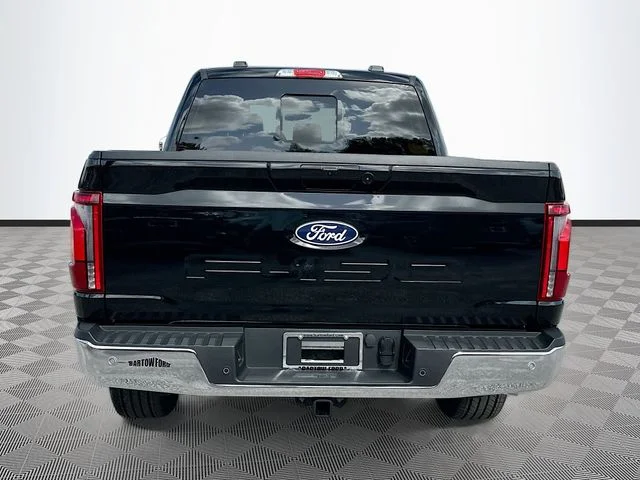 Used 2025 Black Ford Lariat image 6