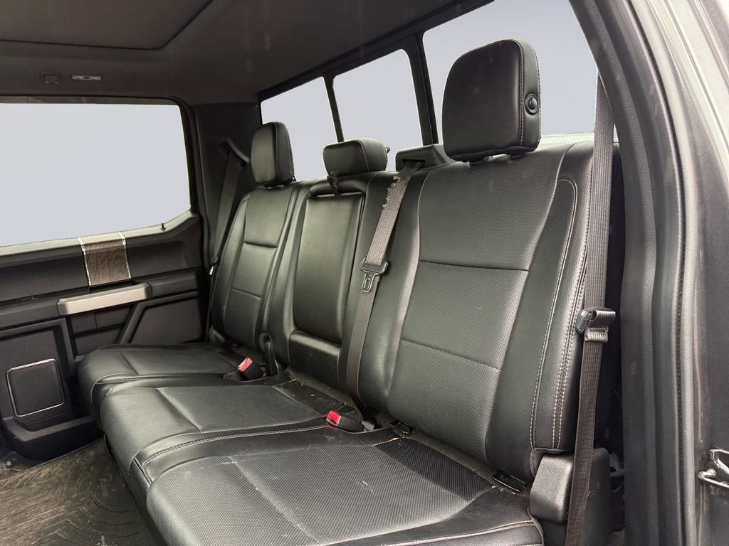Used 2017  Ford Lariat image 17
