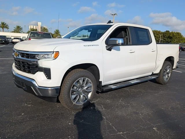 New 2026 Summit White Chevrolet LT image 3